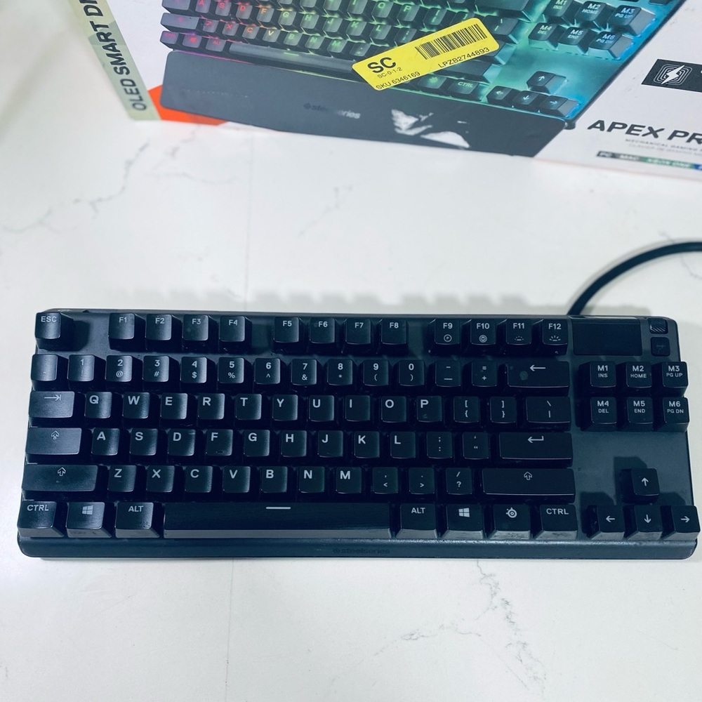 Gaming Keyboard - Picture 3 of 3